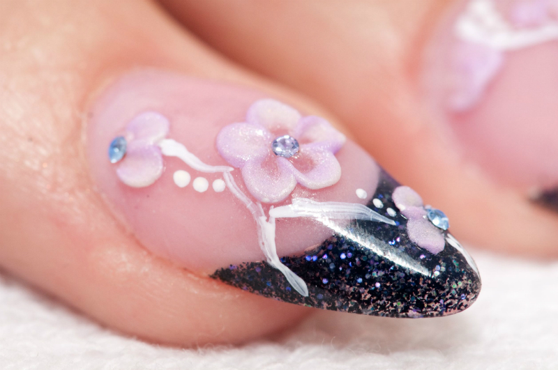 What Can You Expect From a Nail Spa in Gainesville?